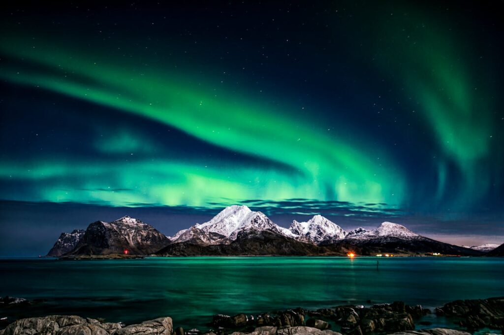 países exóticos com aurora boreal